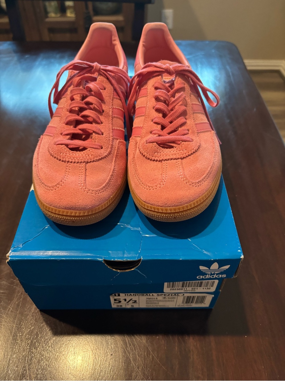 Adidas Pink Suede Handball Spezial Sneakers